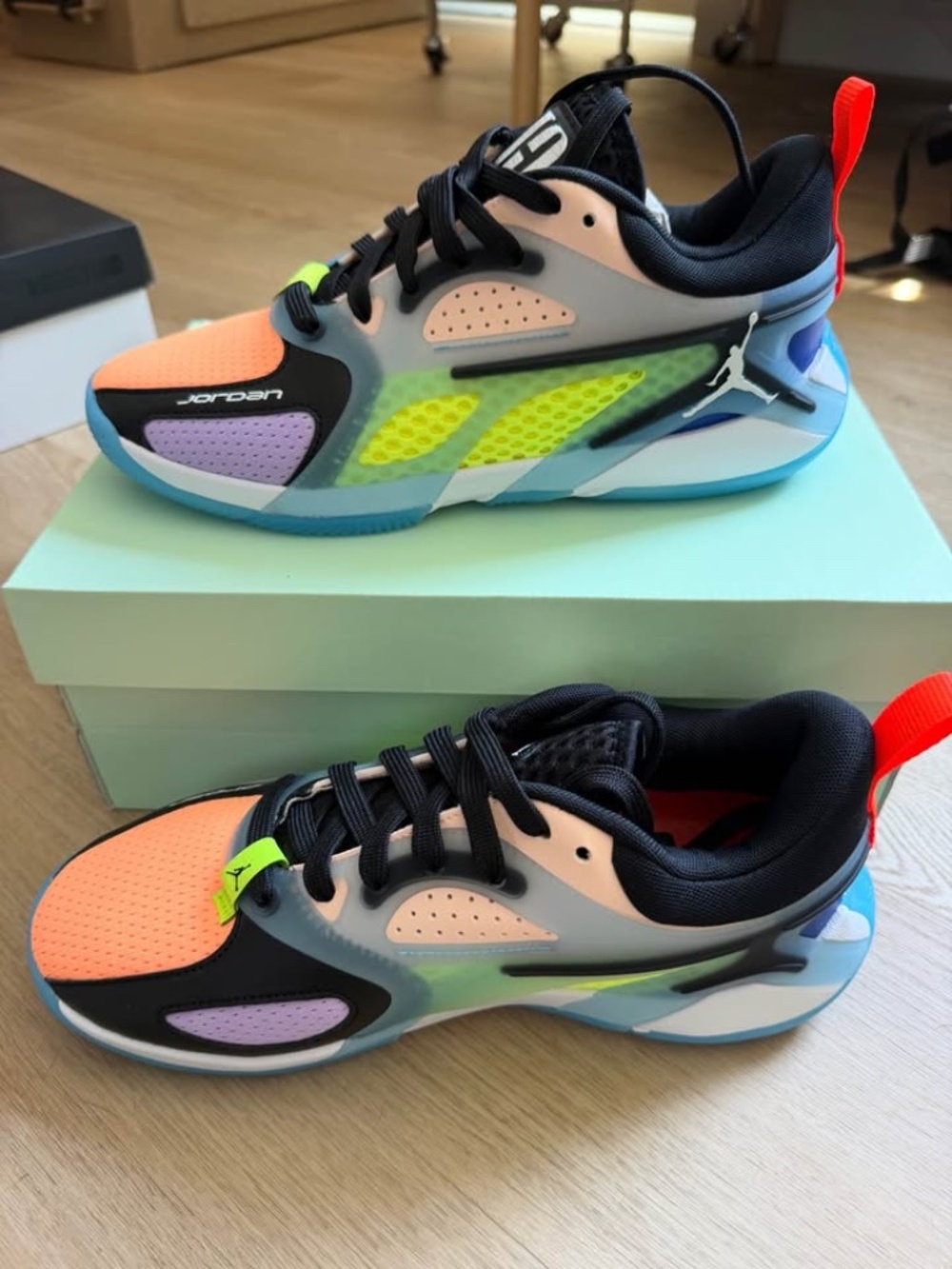 Nike Women's Air Jordan Heir 8.5